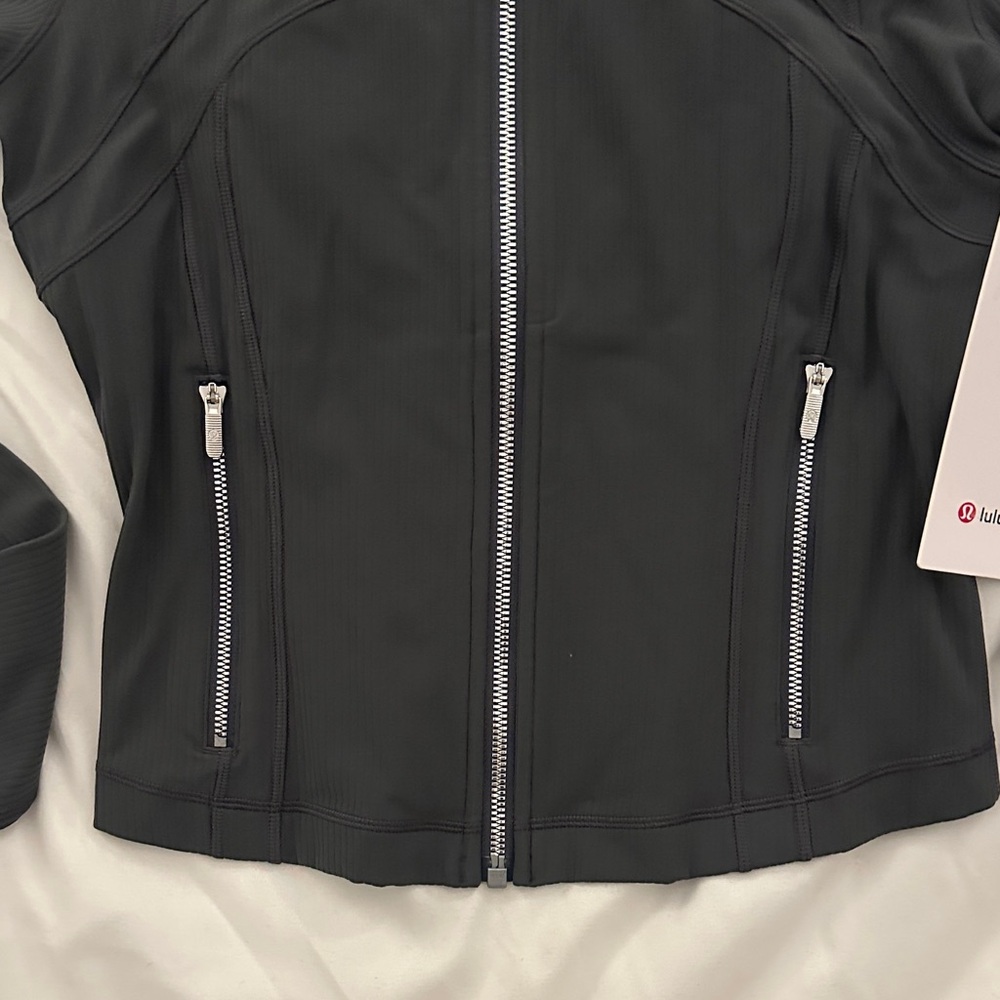 lululemon athletica Charcoal NULU Utility Jacket - Picture 3 of 10